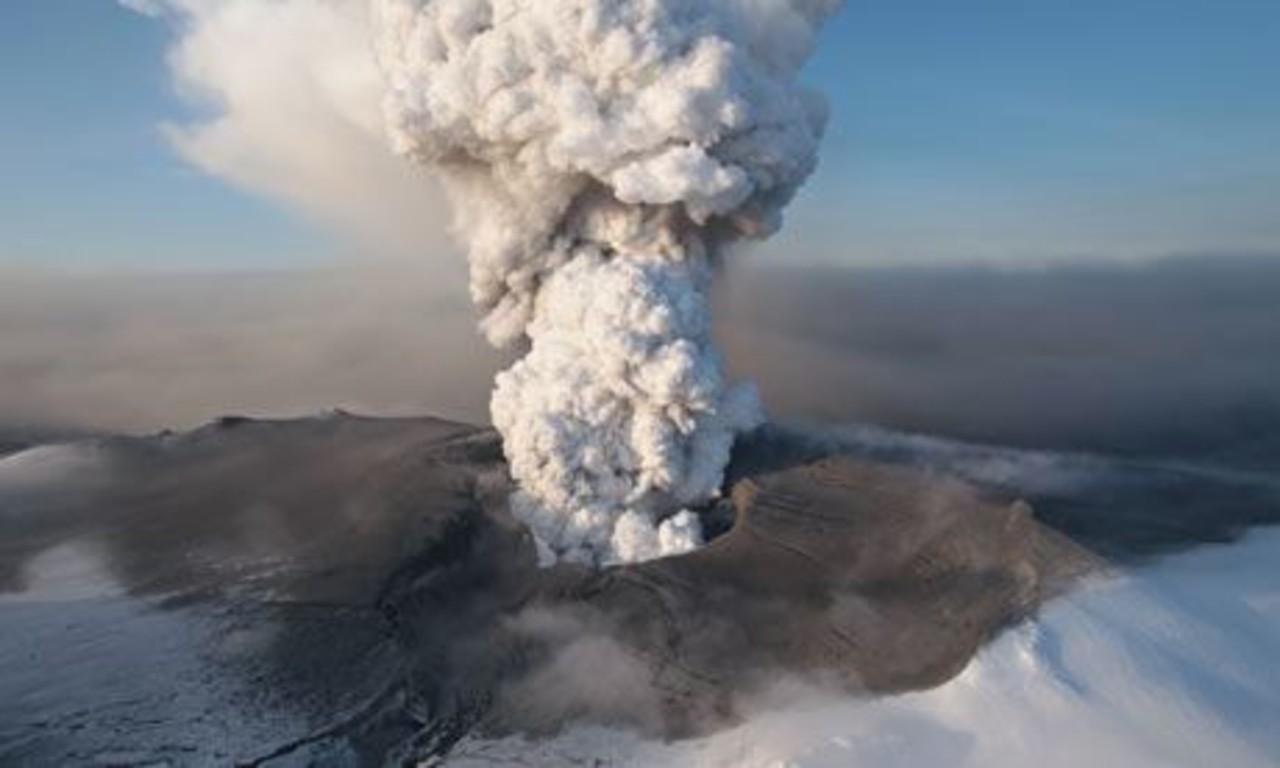 The eruption in Eyjafjallajökull glacier.
